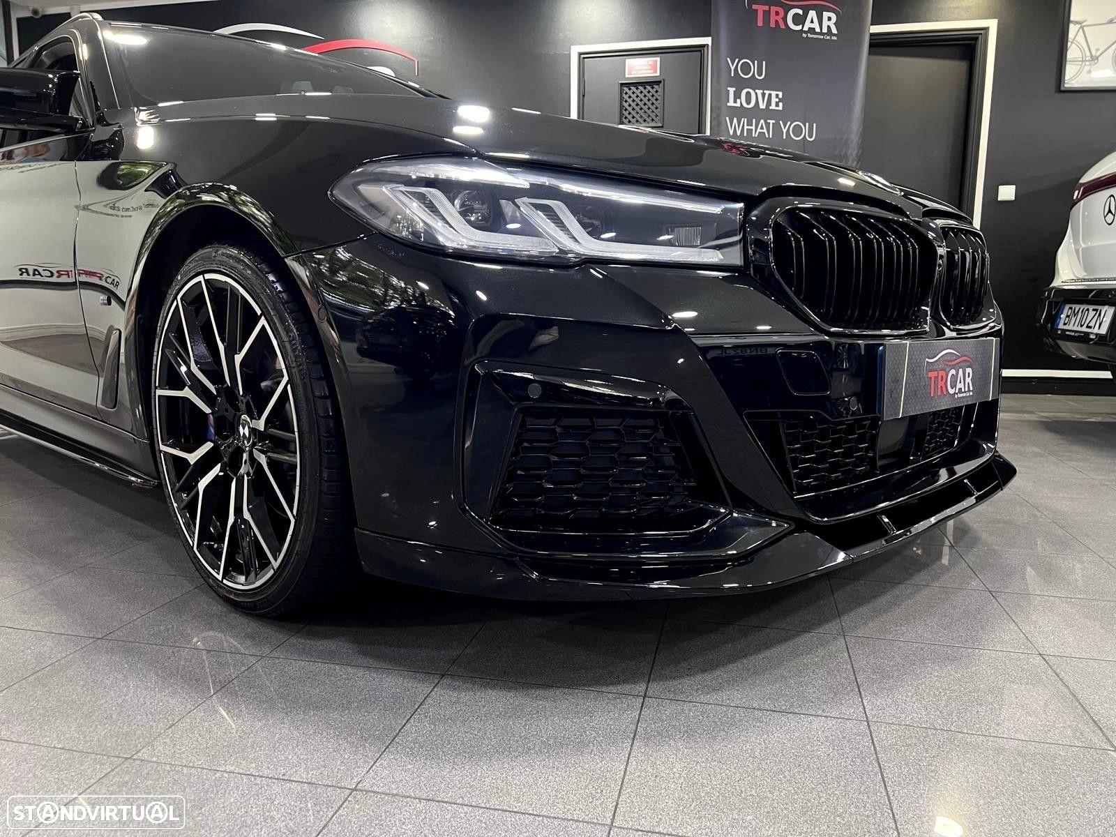 BMW 530 e Pack Desportivo M - 28