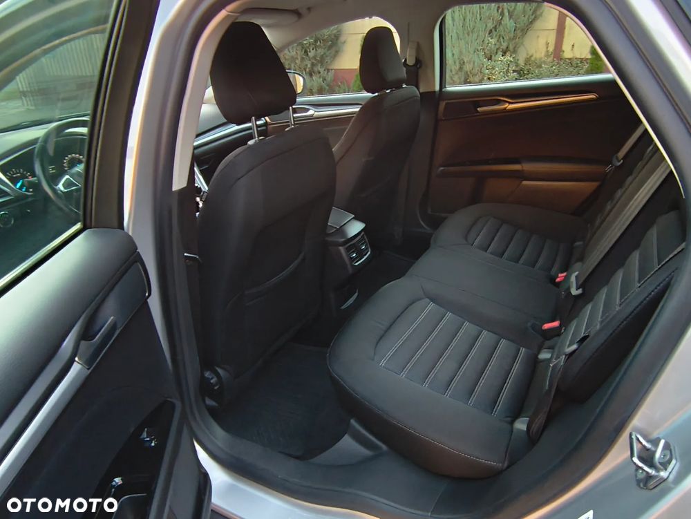 Ford Mondeo 1.5 EcoBoost Trend - 13