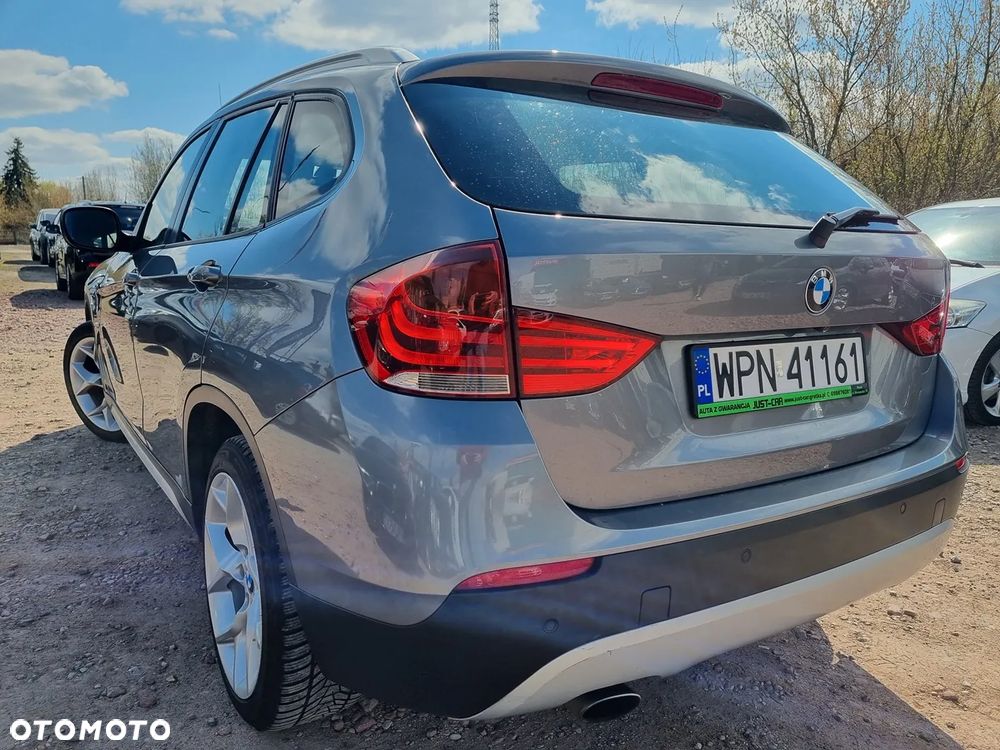 BMW X1 sDrive18i xLine - 8