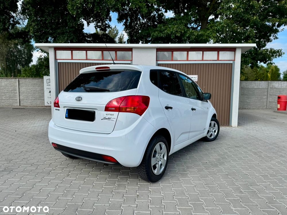 Kia Venga 1.4 CRDi M - 32