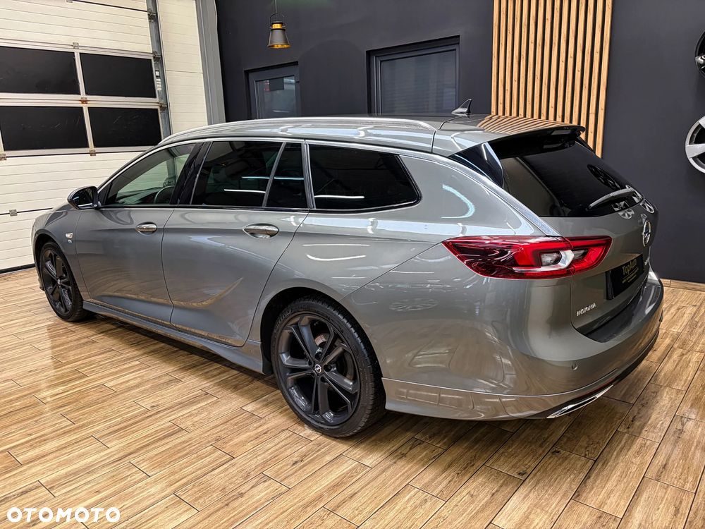 Opel Insignia 2.0 CDTI - 10