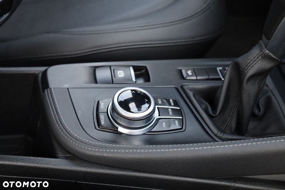 BMW X1 - 23