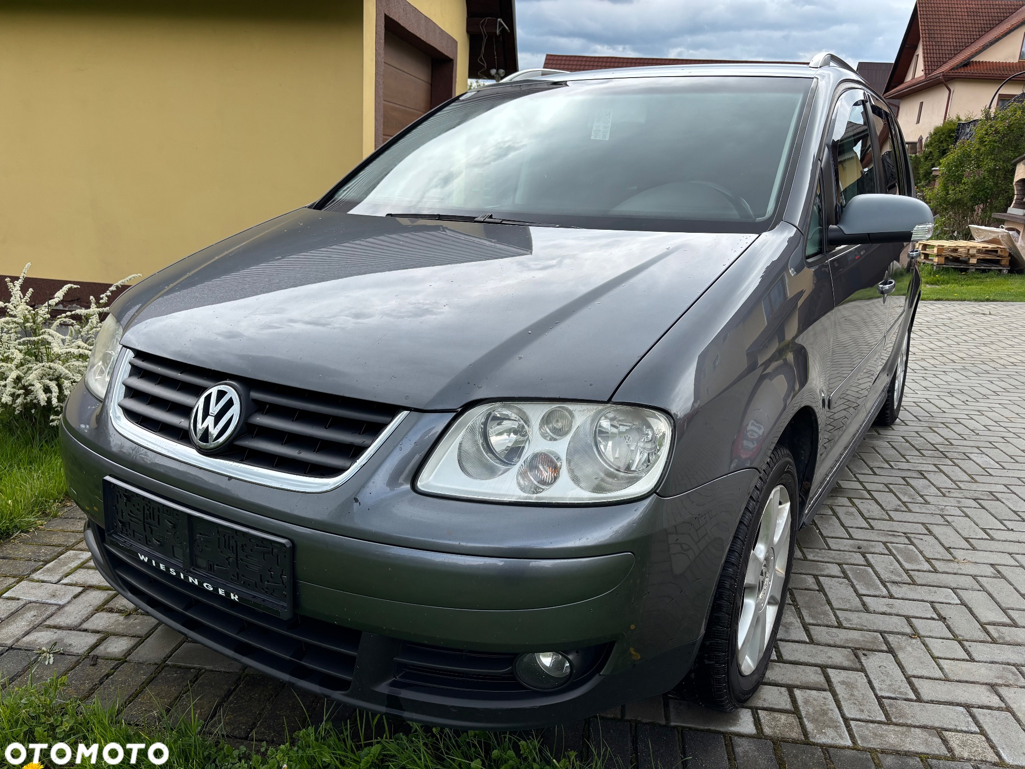 Volkswagen Touran 1.9 TDI - 3