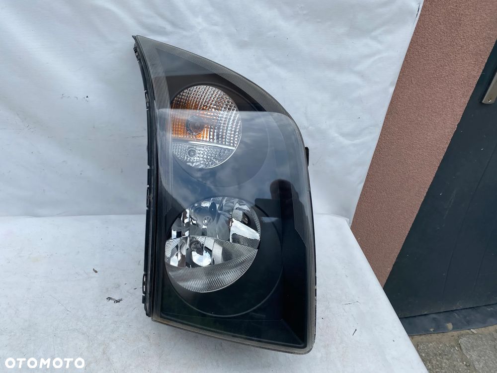 lampa crafter I prawa eu cała - 2