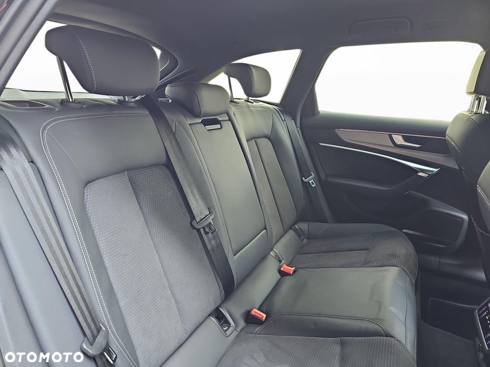 Audi S6 Avant - 28