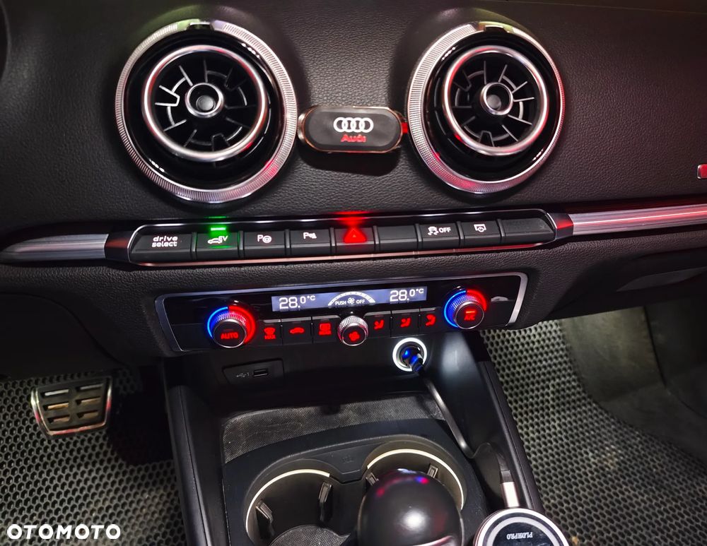 Audi A3 Sportback - 8