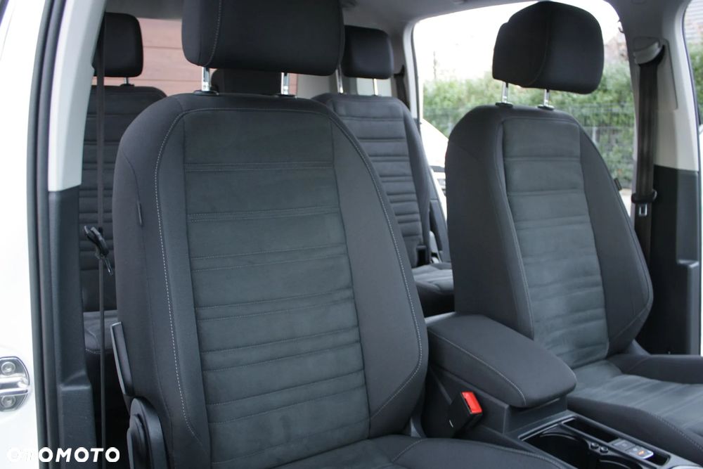 Volkswagen Touran 2.0 TDI SCR (BlueMotion Technology) Highline - 23