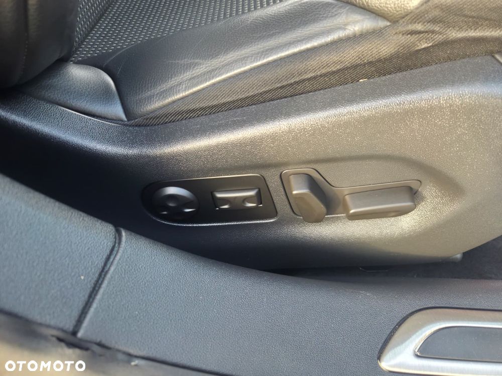 Citroën C5 2.0 HDi Exclusive - 18