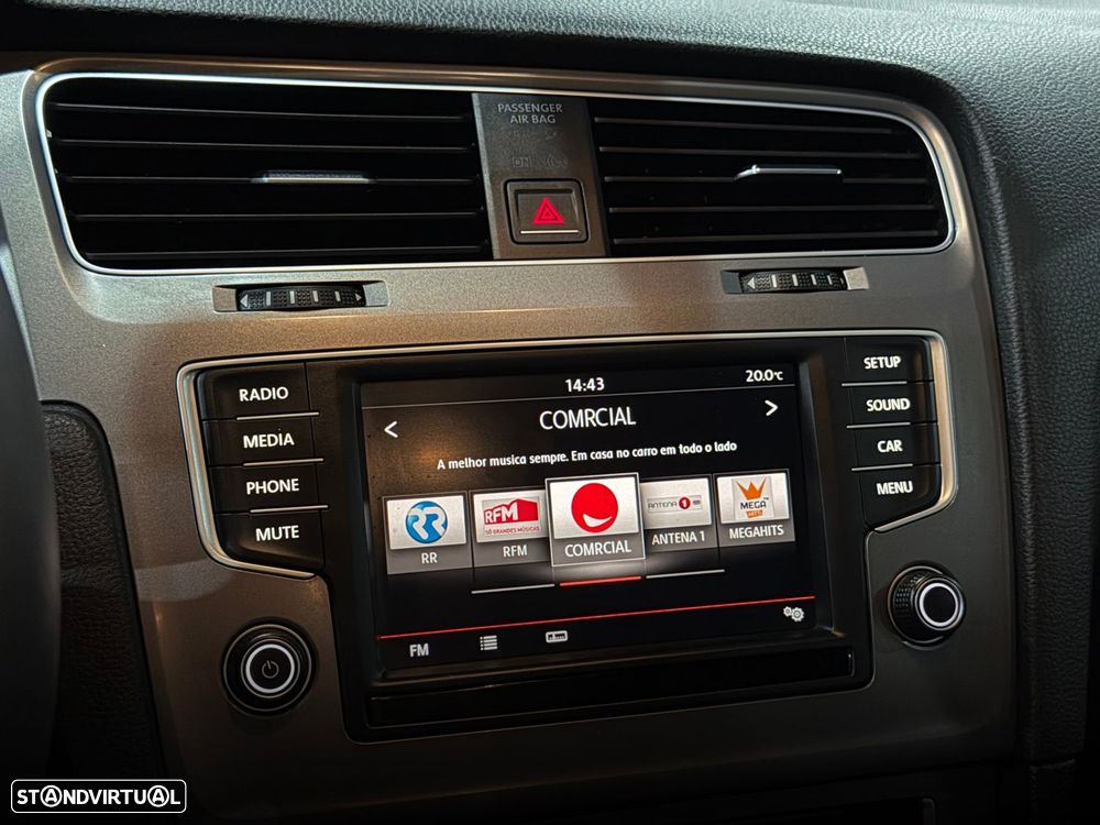 VW Golf 1.6 TDI Confortline - 17