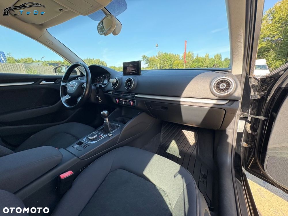Audi A3 Sportback 1.4 TFSI Edycja Specjalna - 31