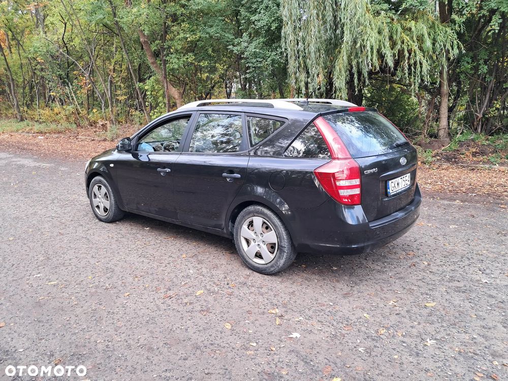 Kia Ceed - 2