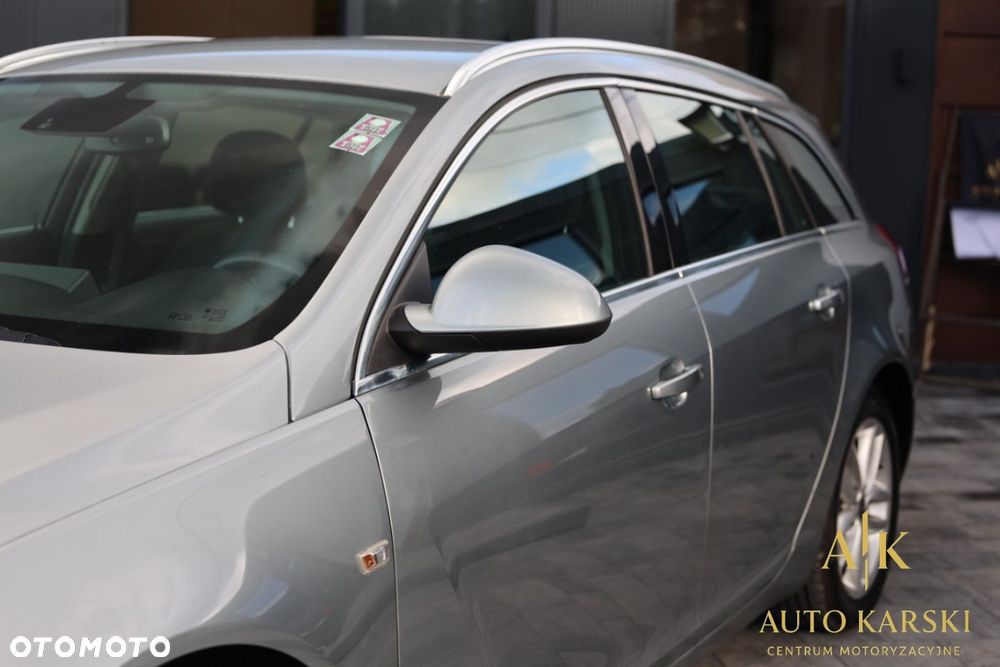 Opel Insignia - 12