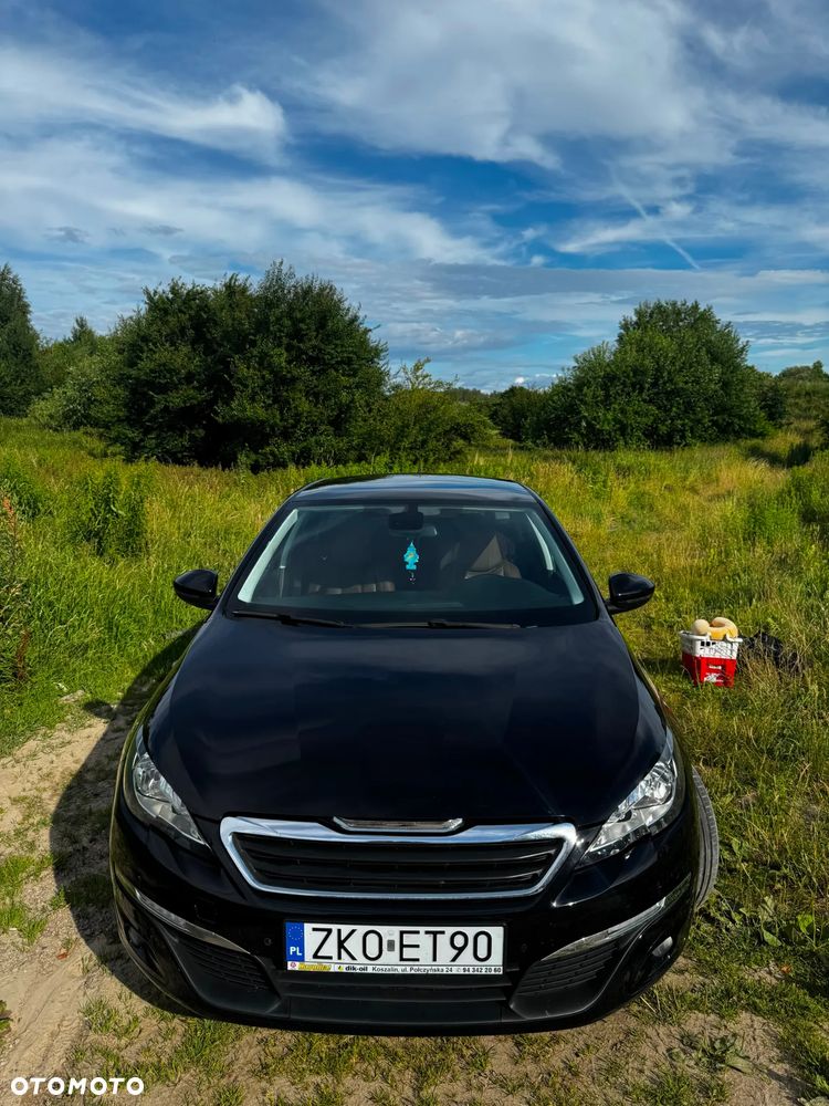 Peugeot 308 1.6 BlueHDi Allure S&S - 2