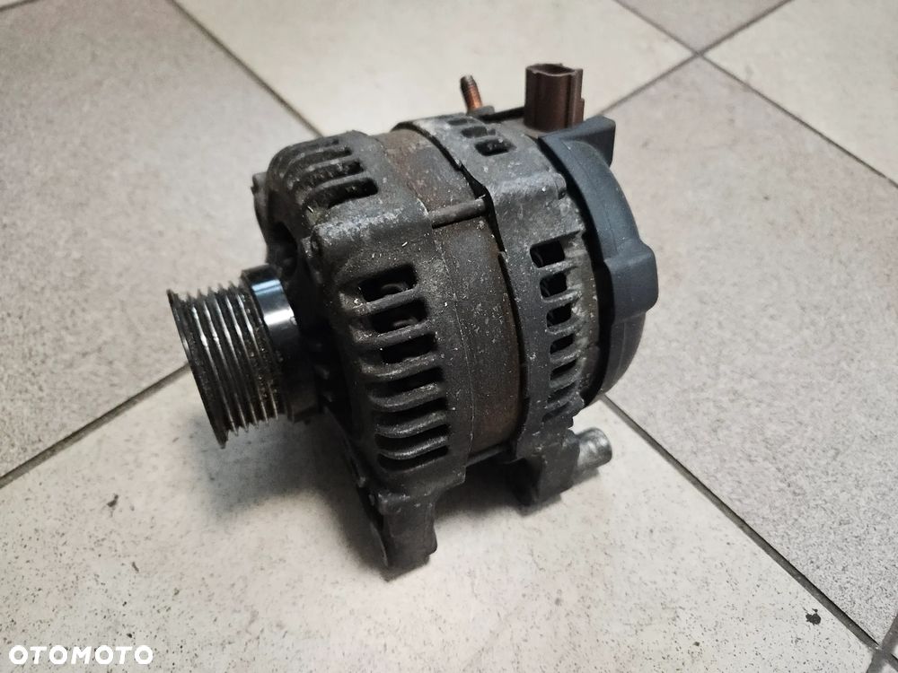 Alternator Ford Focus Mk2 C-Max Kuga 1,6 2,0 TDCI 150A 104210-3523 - 1