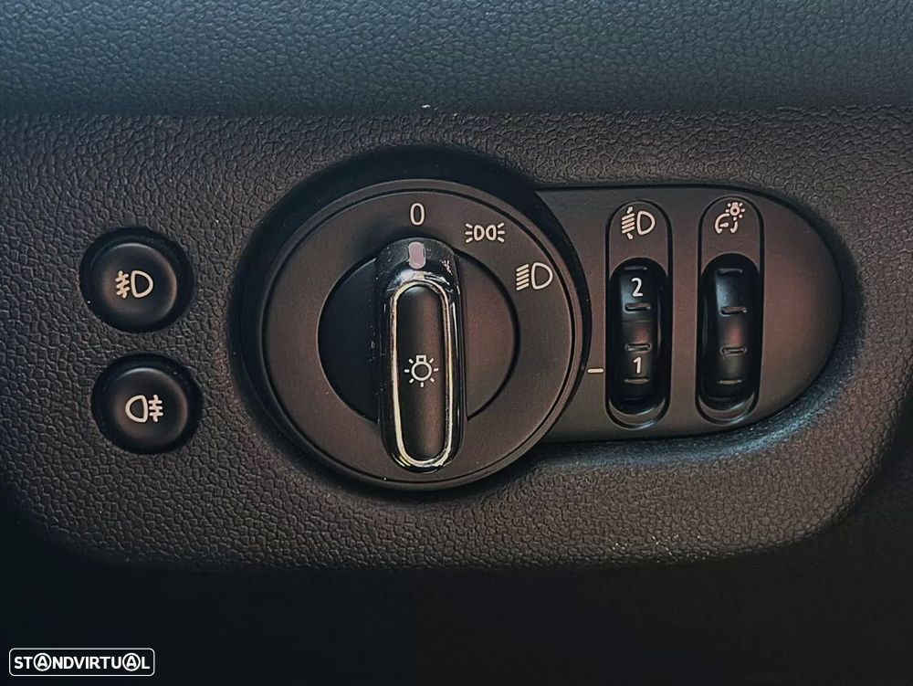 MINI Clubman One Sport Edition - 35