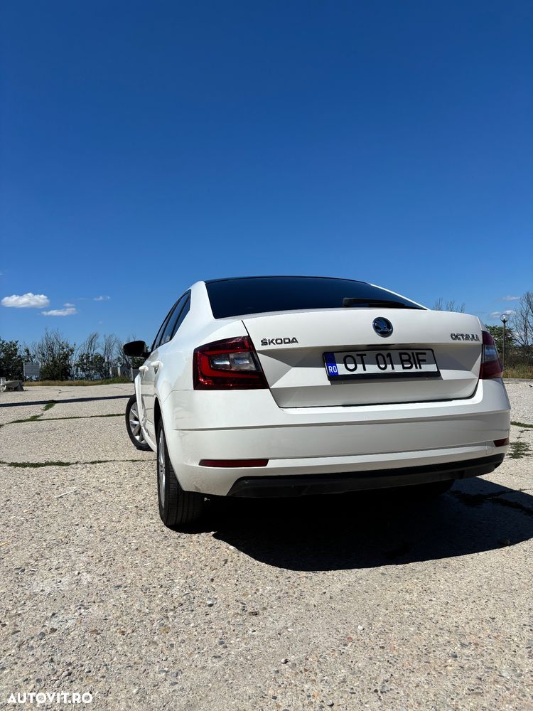 Skoda Octavia 1.6 TDI Ambition - 6