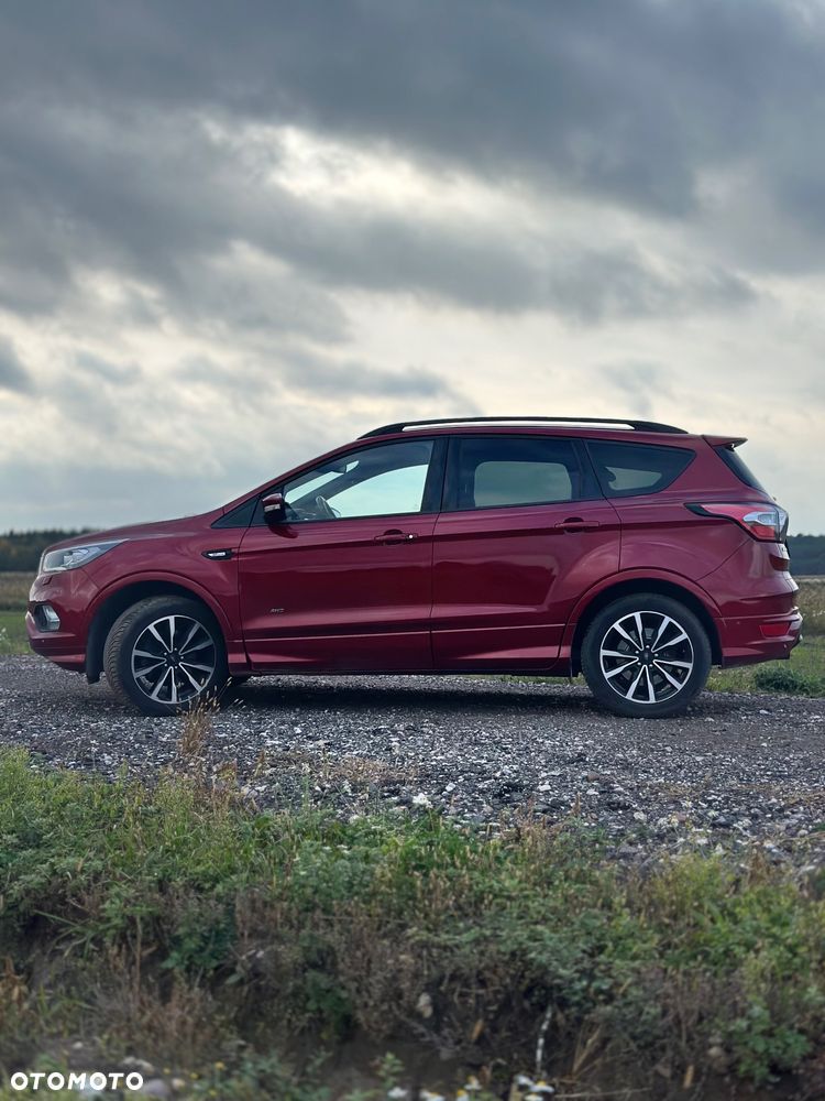 Ford Kuga - 4