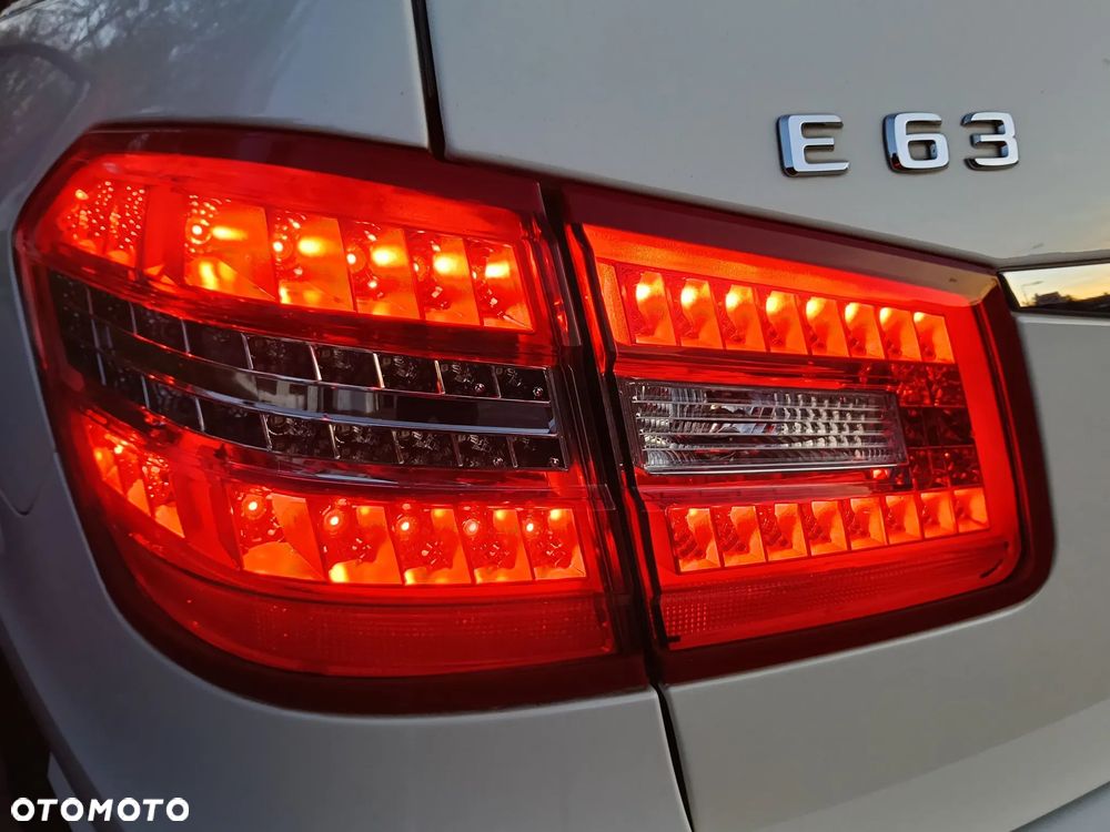 Mercedes-Benz Klasa E - 13