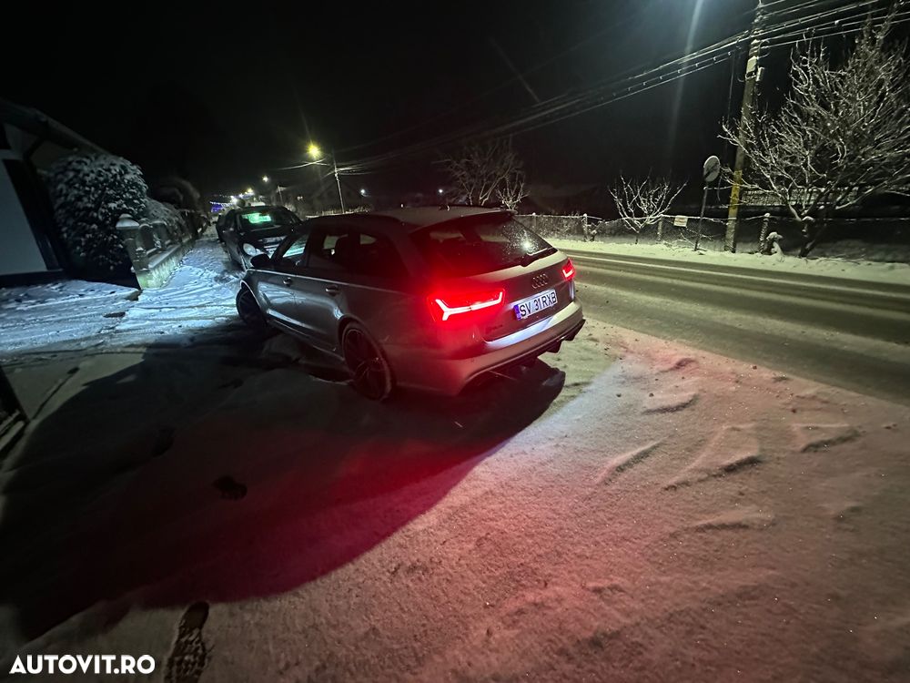 Audi RS6 Avant - 3