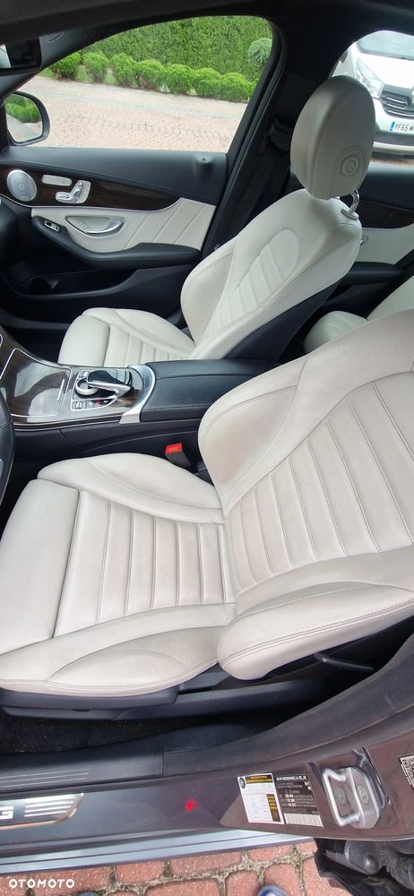 Mercedes-Benz Klasa C AMG 43 4-Matic - 1