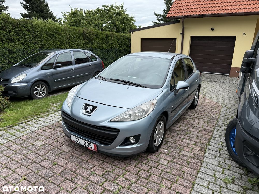 Peugeot 207 - 3