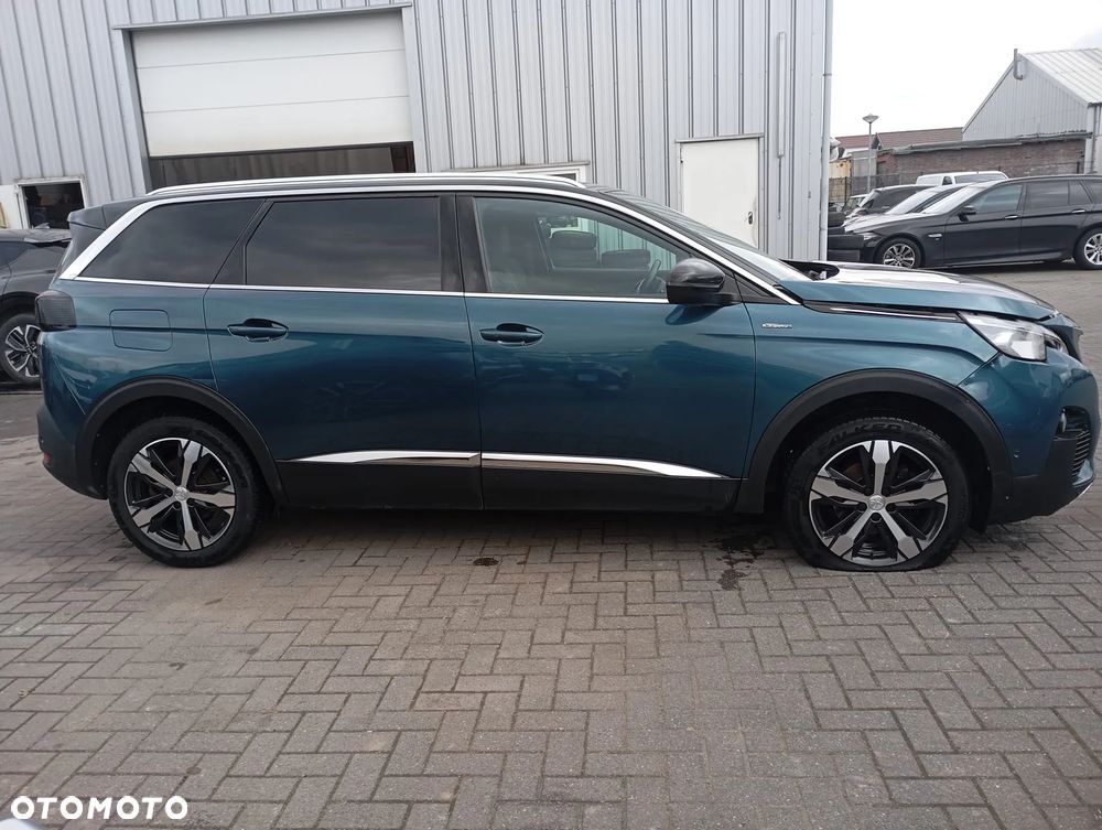 Peugeot 5008 - 1