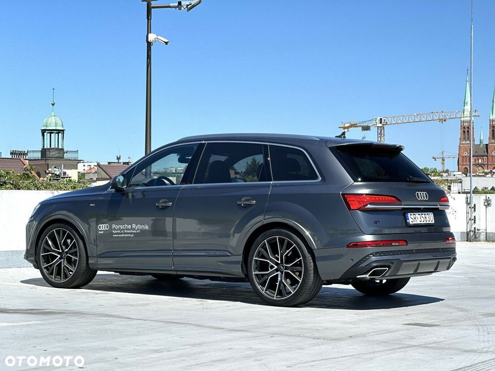 Audi Q7 - 8