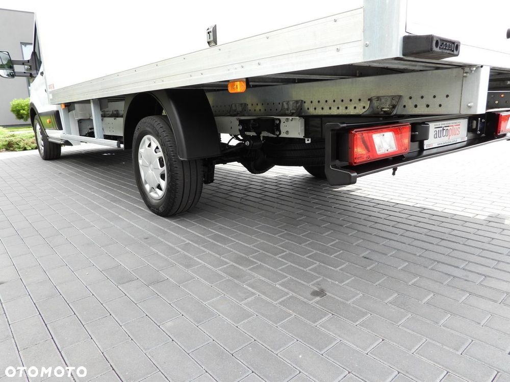 Ford TRANSIT KONTENER 8 PALET TEMPOMAT KLIMATYZACJA  130KM - 17
