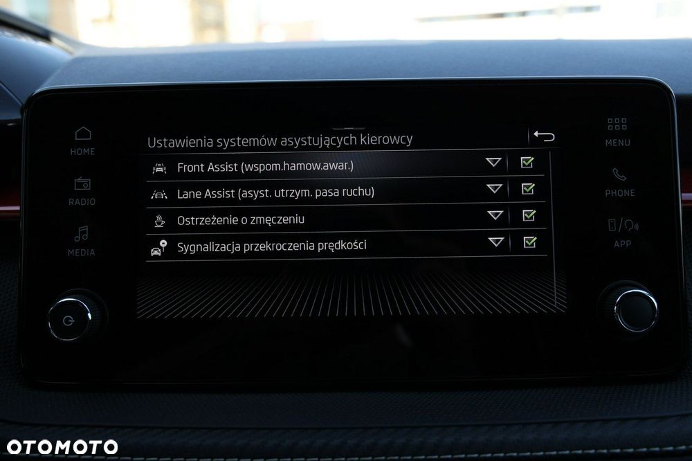 Skoda Fabia 1.5 TSI Monte Carlo DSG - 34