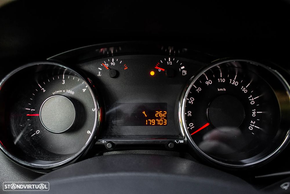 Peugeot 3008 1.6 HDi Style - 15