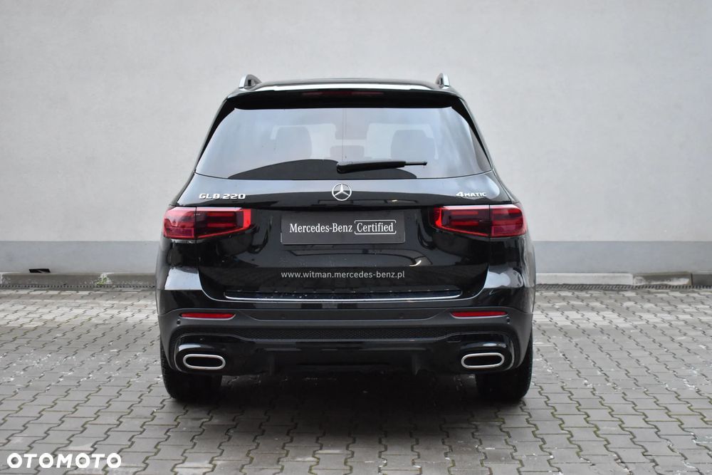 Mercedes-Benz GLB - 8