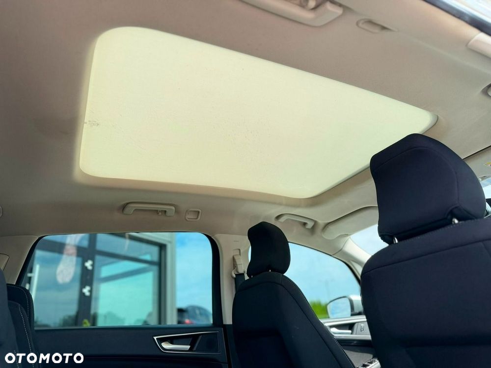 Ford S-Max - 33
