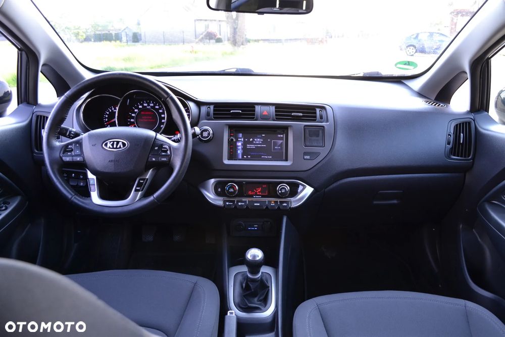 Kia Rio 1.2 Business Line - 19