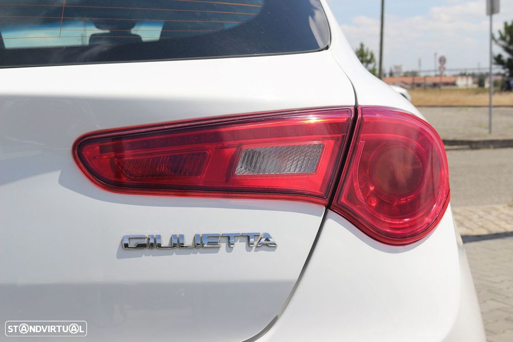Alfa Romeo Giulietta 1.6 JTDM Super TCT - 23