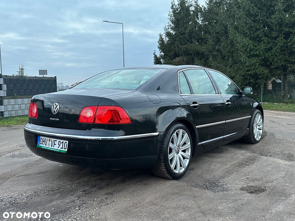 Volkswagen Phaeton - 12