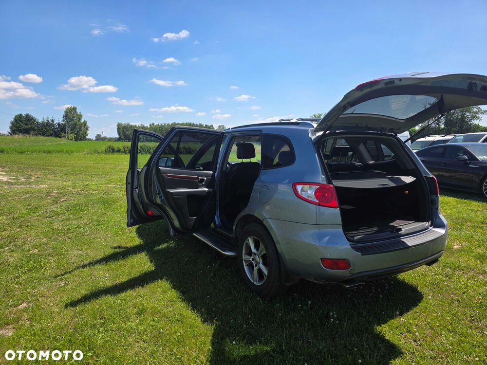 Hyundai Santa Fe - 1