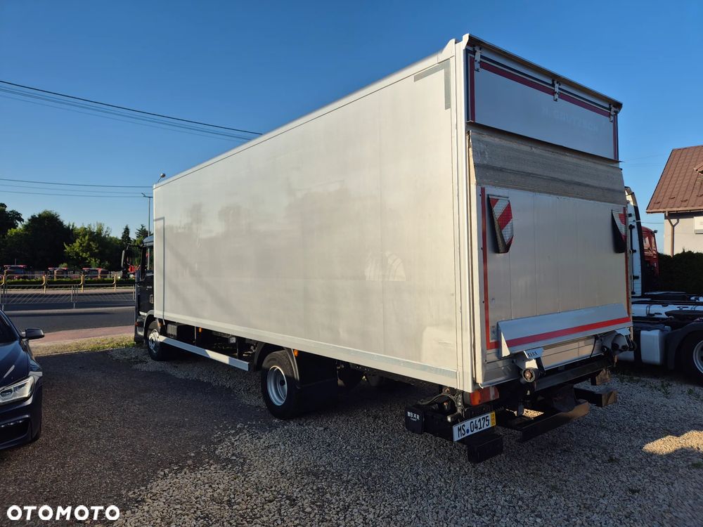 MAN TGM 18.290 Thermo King T-800r 2 zbiorniki z Niemiec 7.3m / 18 palet / winda i drzwi / OKAZJA - 33