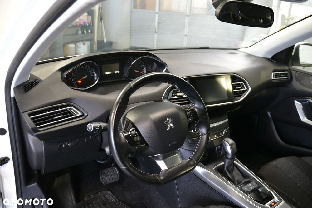 Peugeot 308 - 15