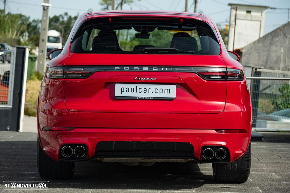 Porsche Cayenne E-Hybrid - 4