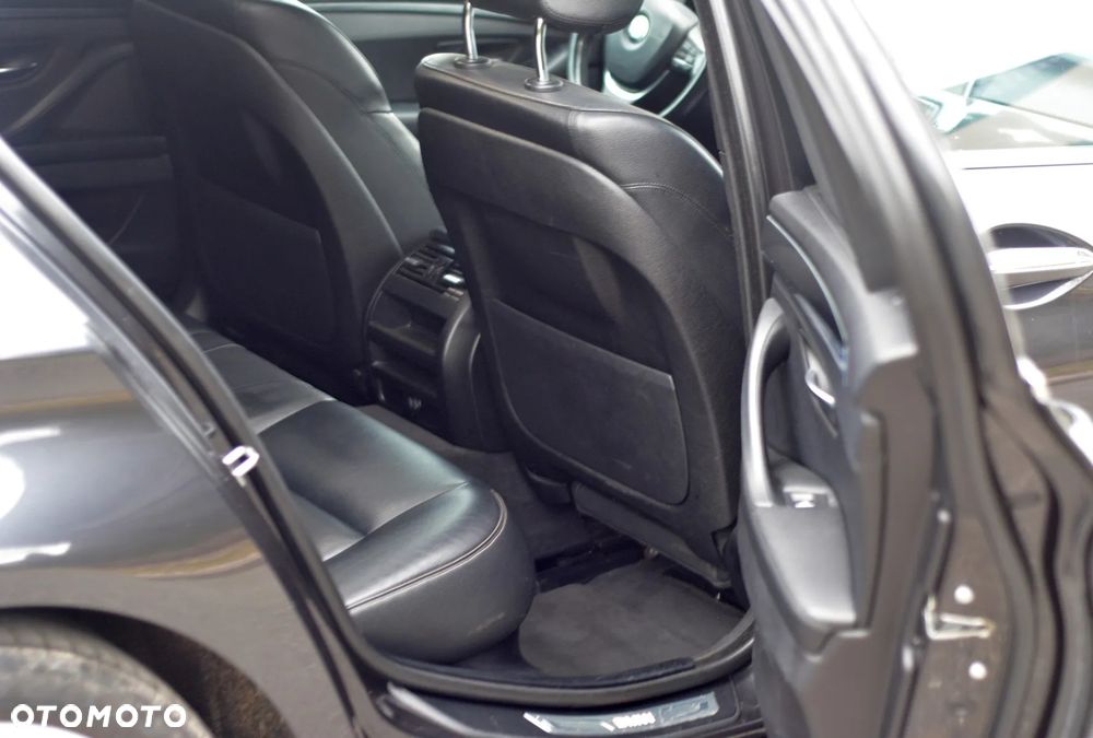 BMW Seria 5 - 17