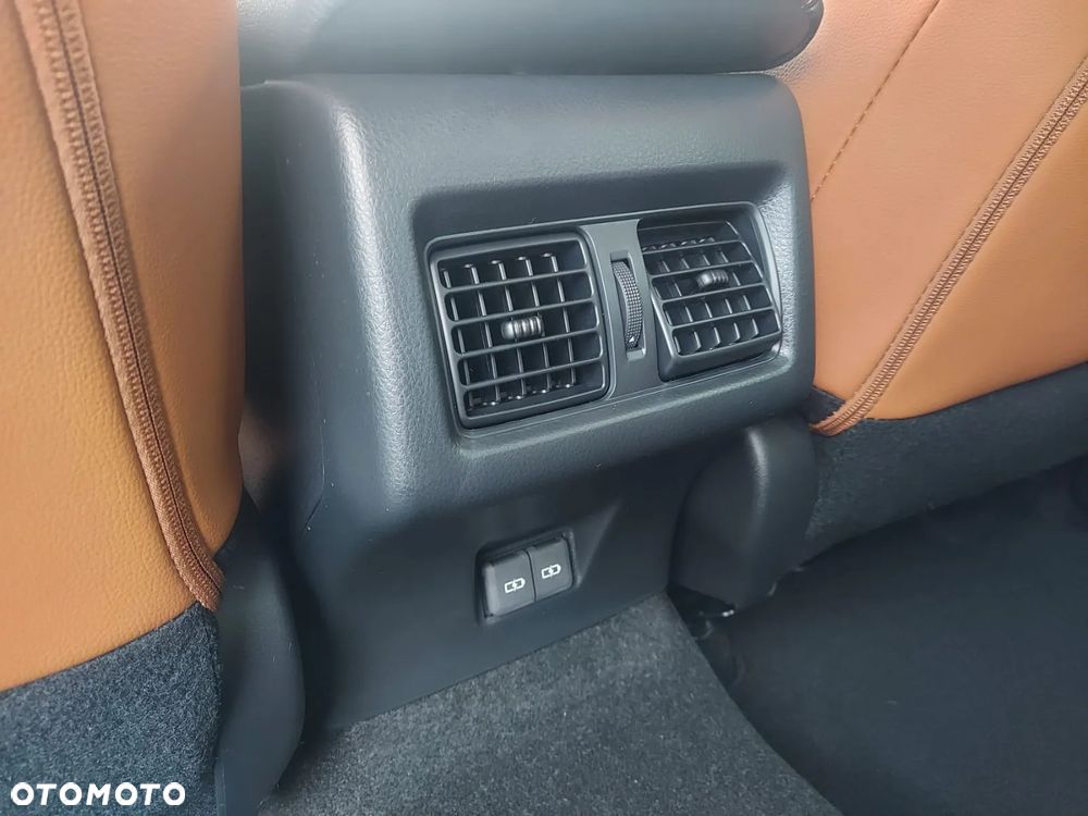 Toyota Camry 2.5 Hybrid Dynamic Force Executive e-CVT - 21
