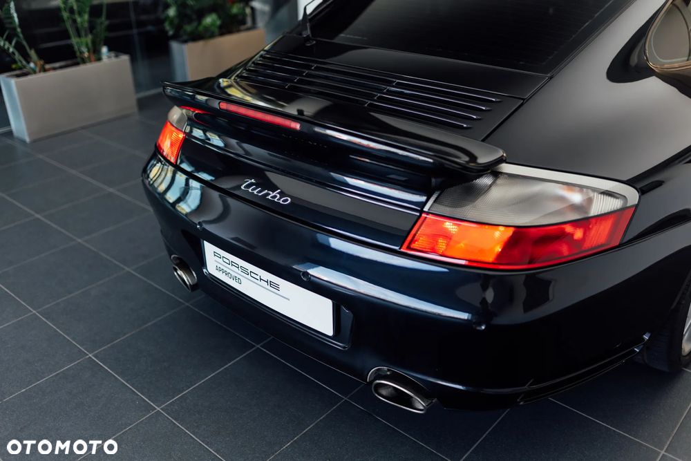 Porsche 911 - 41