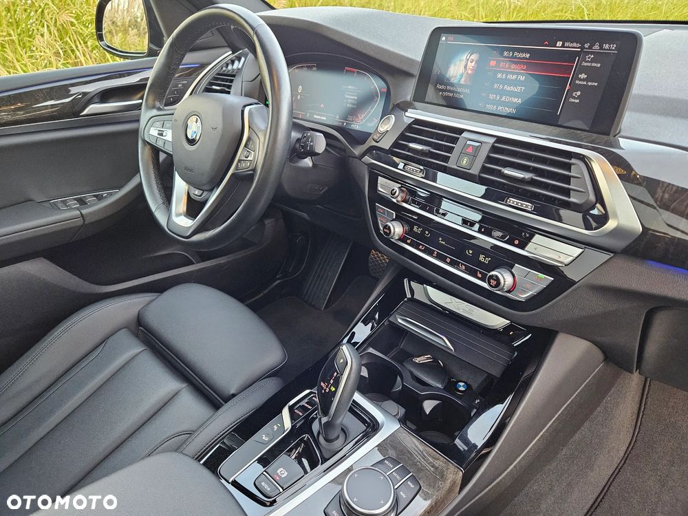 BMW X3 xDrive30i xLine - 27