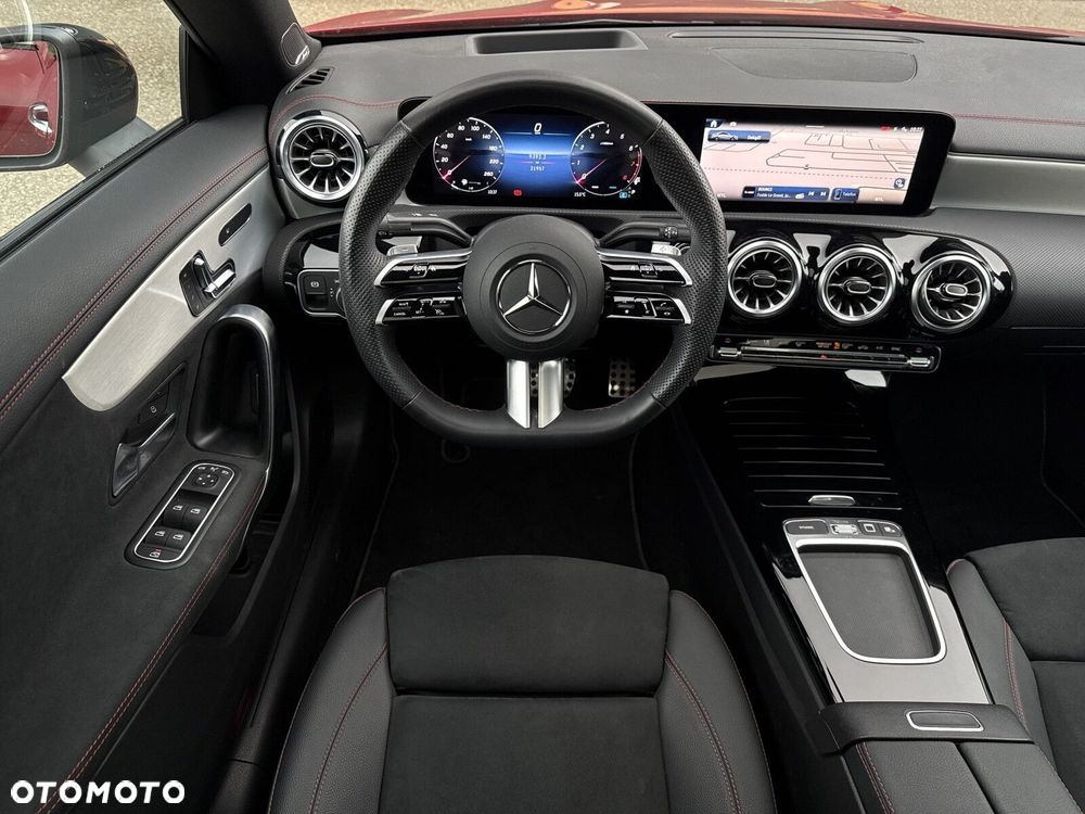 Mercedes-Benz CLA - 14