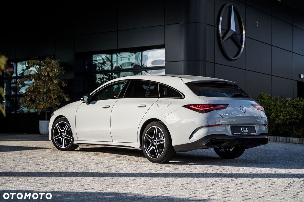 Mercedes-Benz CLA - 10