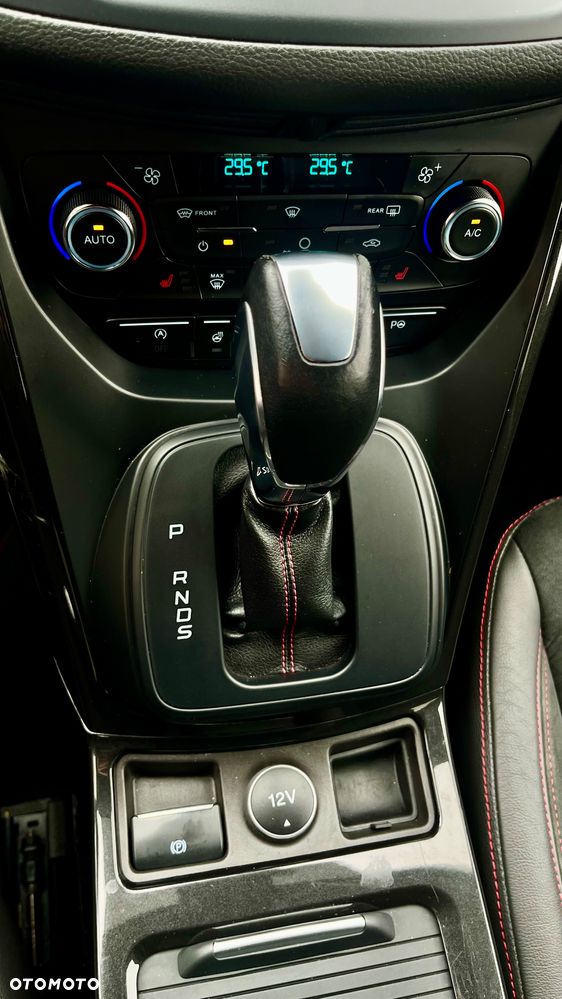 Ford Kuga 1.5 EcoBoost 4x4 ST-Line - 31