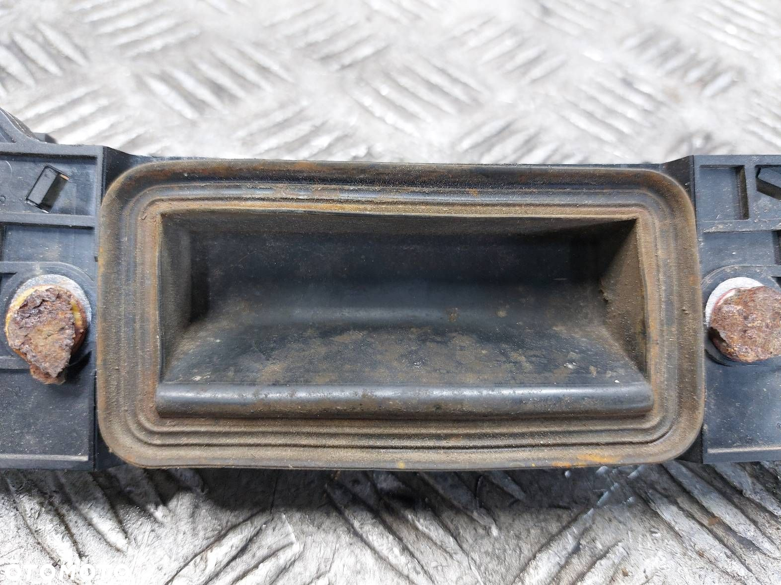 MIKROSTYK BLENDA KLAPY BAGAŻNIKA VW GOLF V PLUS - 2