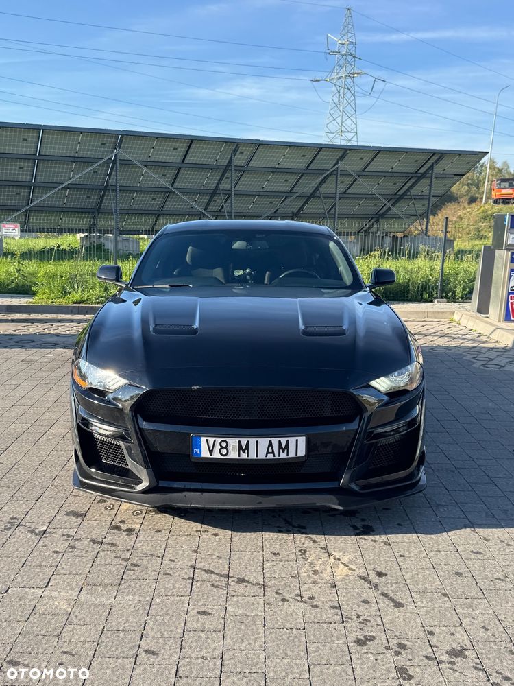 Ford Mustang 5.0 V8 GT - 2