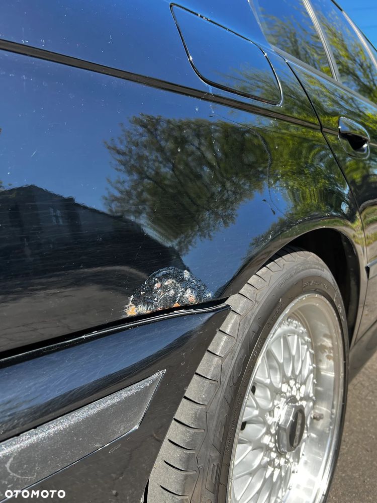 BMW Seria 5 525i - 6