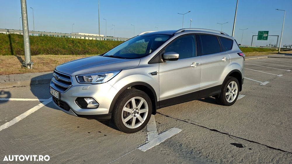 Ford Kuga - 3